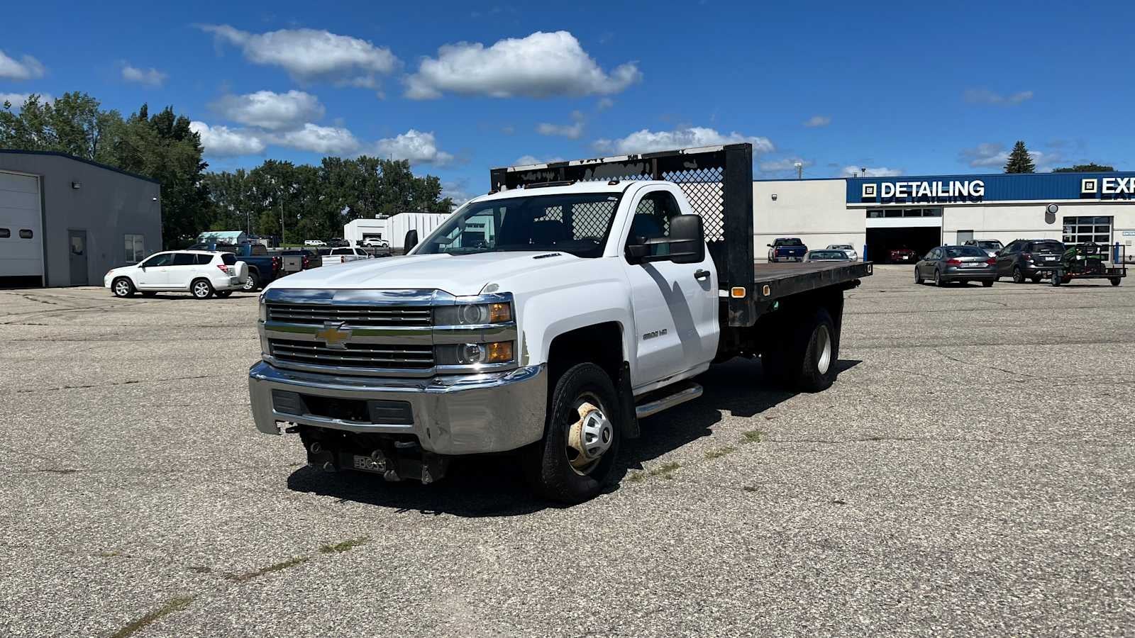2015 Chevrolet Silverado 3500 HD Chassis Cab