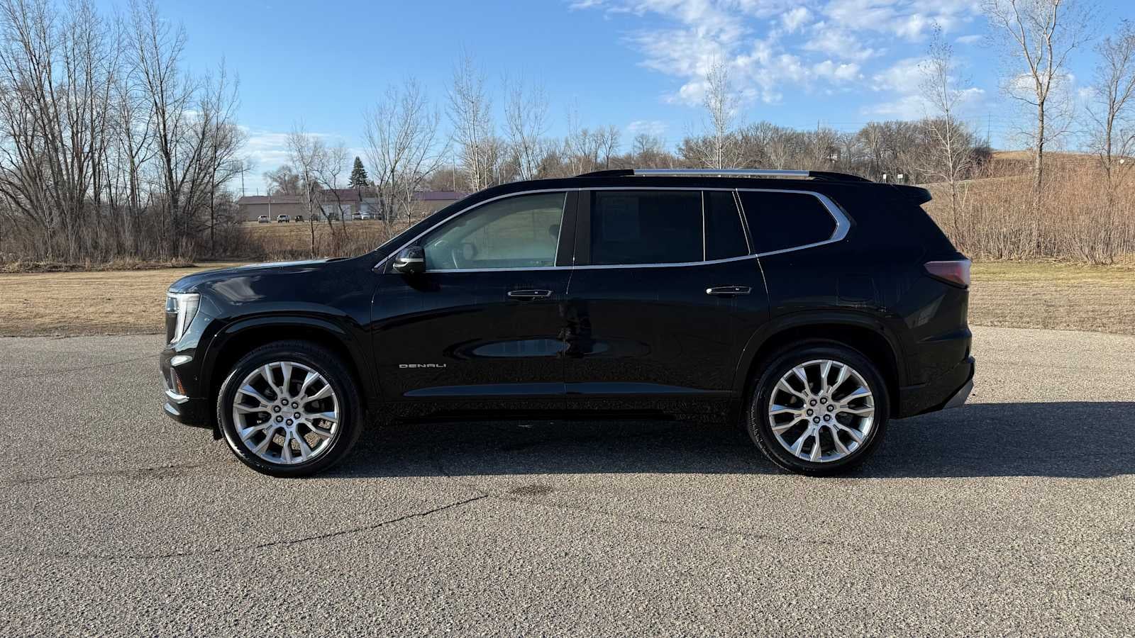 2024 GMC Acadia — detail view