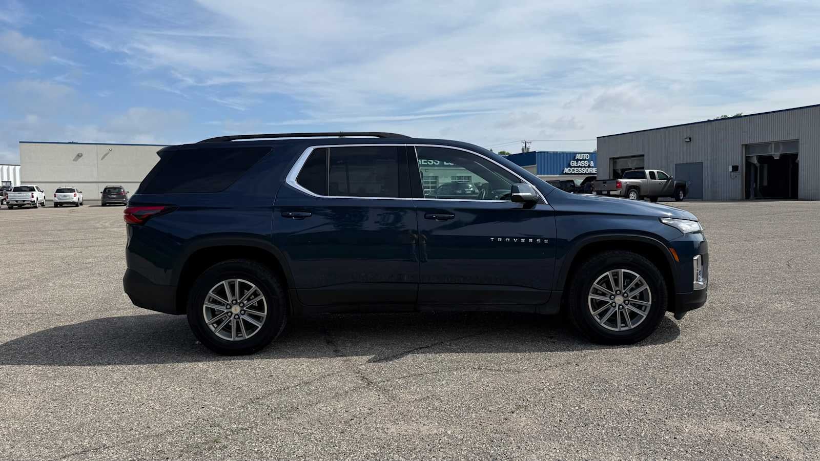 2023 Chevrolet Traverse — rear three-quarter view